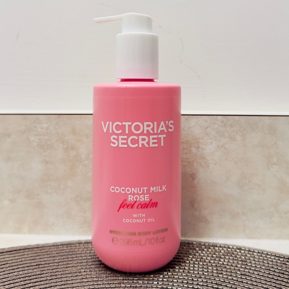 NEW Victoria's Secret Coconut Milk Rose Feel Calm Hydrating Body Lotion